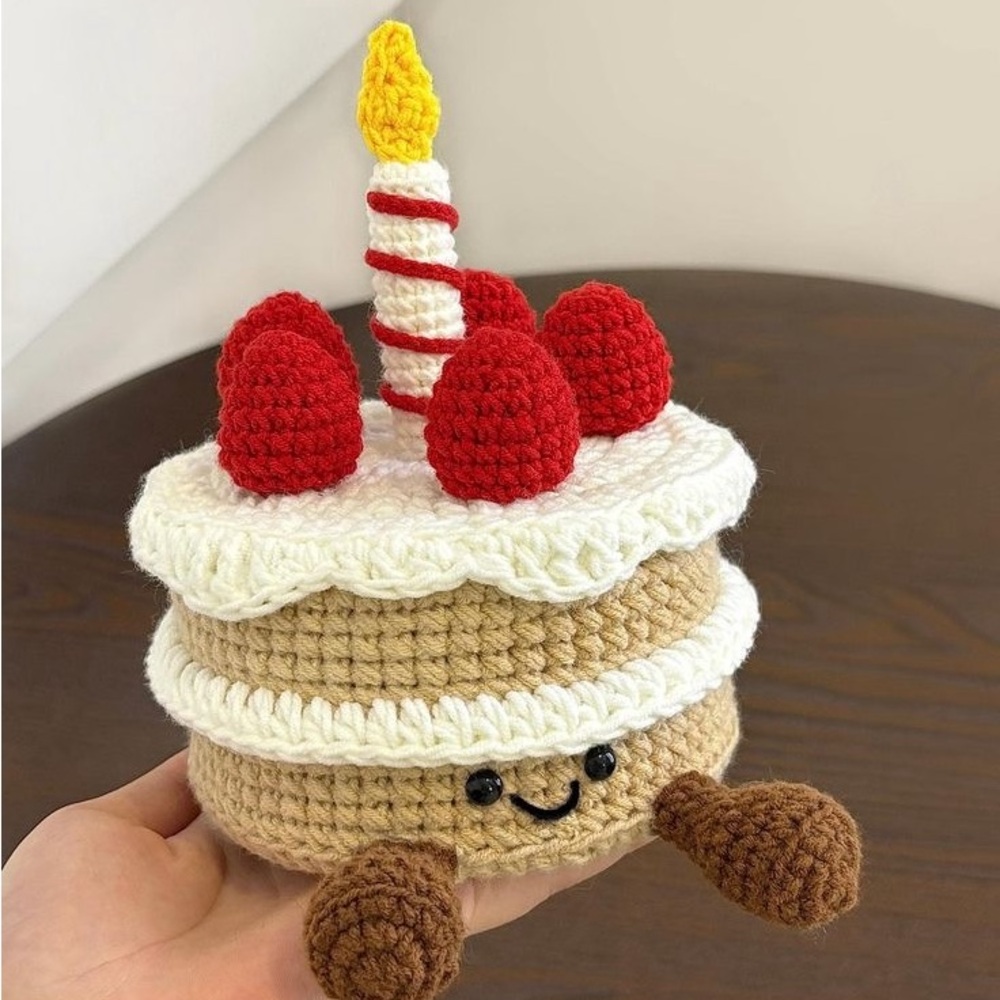Crochet Jelly Cat Birthday Cake!